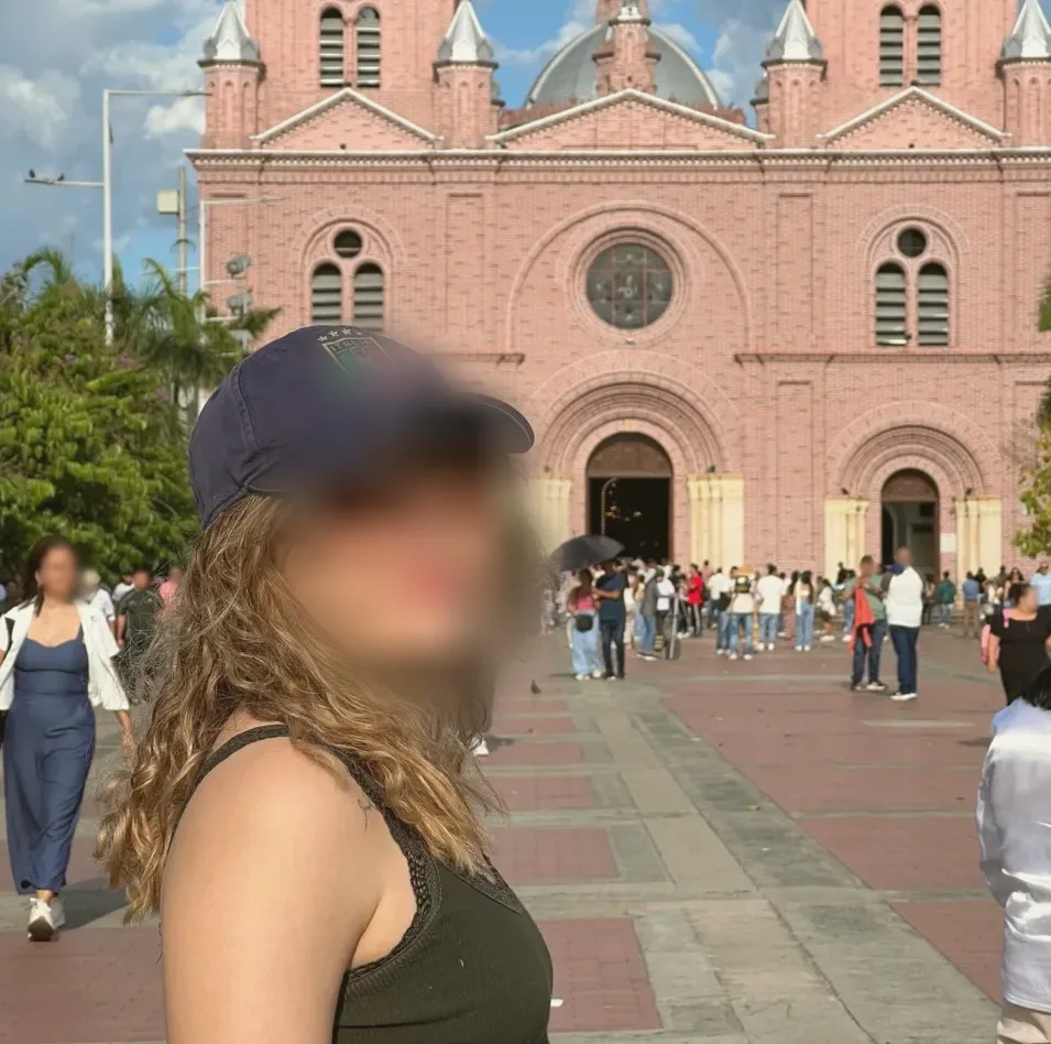 Alba, 25 anni